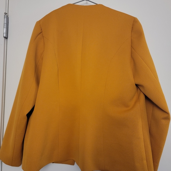 Custom Made Jacket - Picture 5 of 5